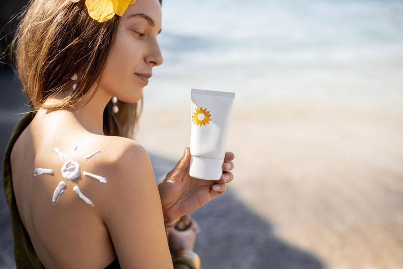 Know All About Which Sunscreen Ingredients to Avoid
