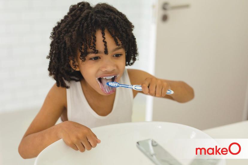 Know About Different Tongue Cleaner Tools